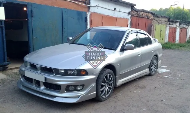 Накладка на передний бампер VOGUE Mitsubishi Galant 8