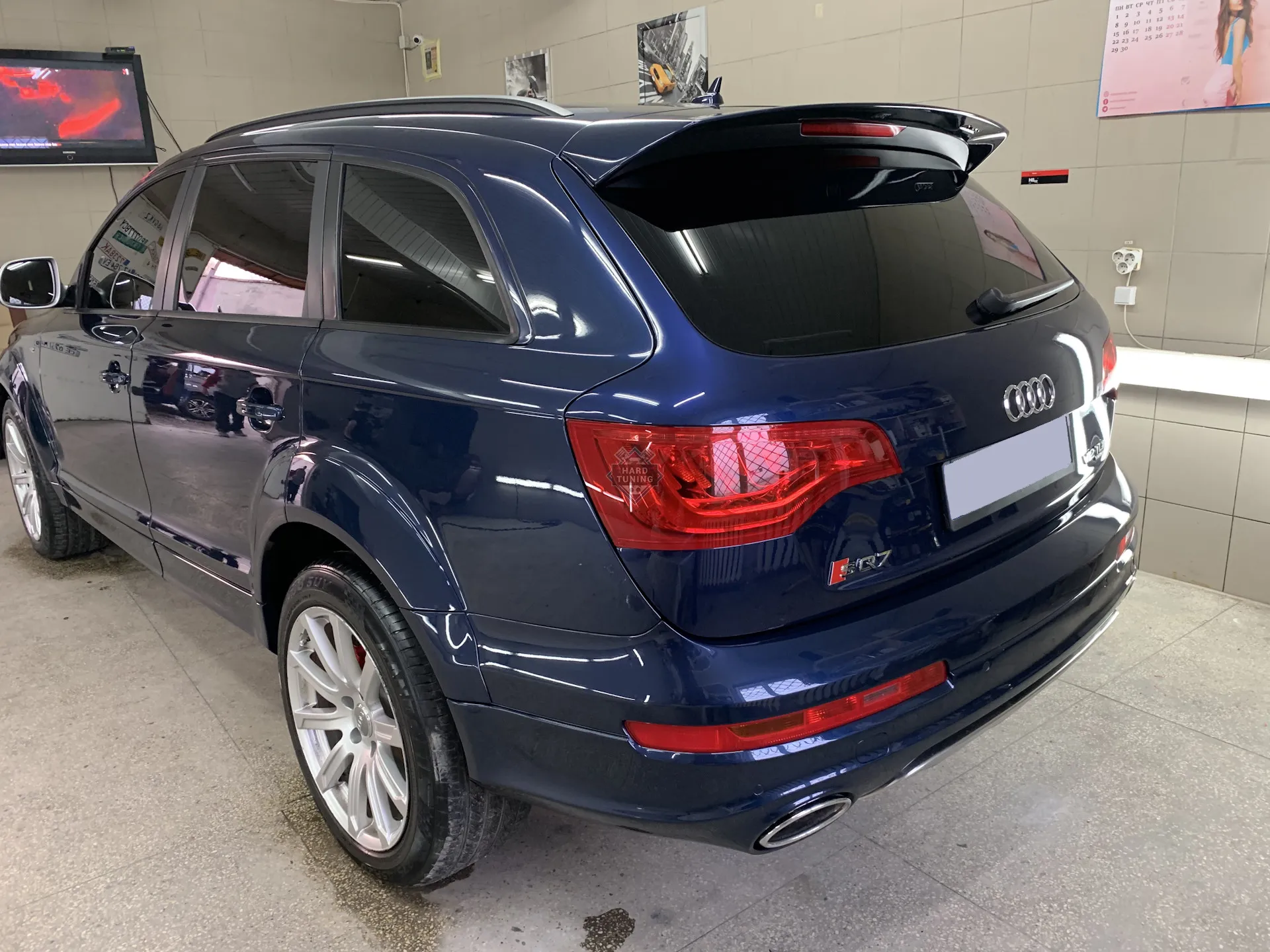 Спойлер CARACTERE Audi Q7 4L