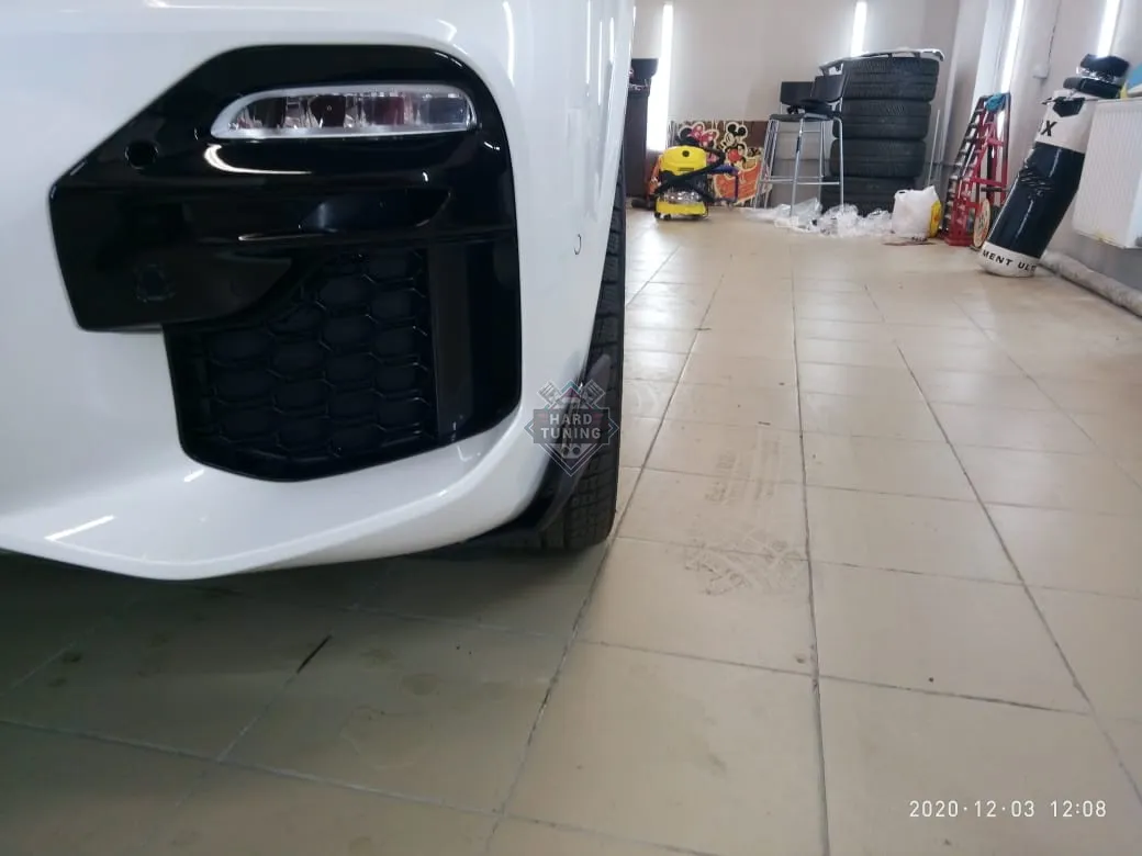 Элероны переднего бампера BMW X5 (G05). Аналог M-Performance
