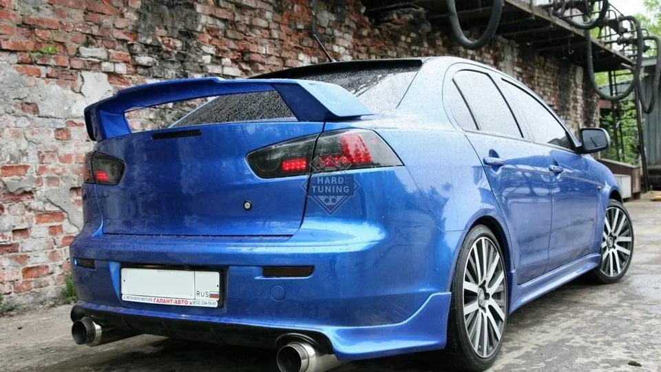 Обвес ZODIAK (под одиночный/под двойной выхлоп) Mitsubishi Lancer 10 (2007-2011) ABS пластик