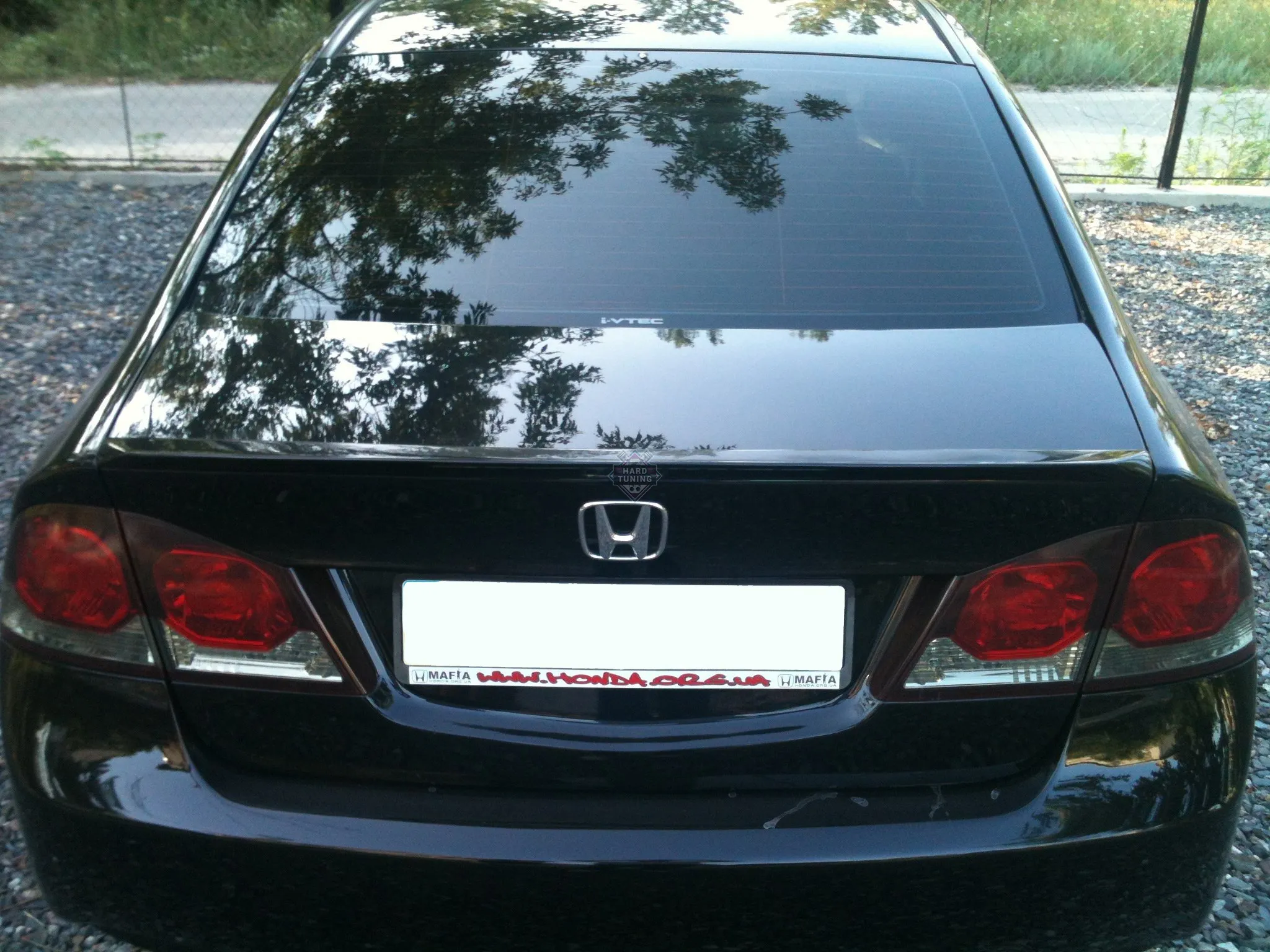 Спойлер лезвие Honda Civic 8 4D