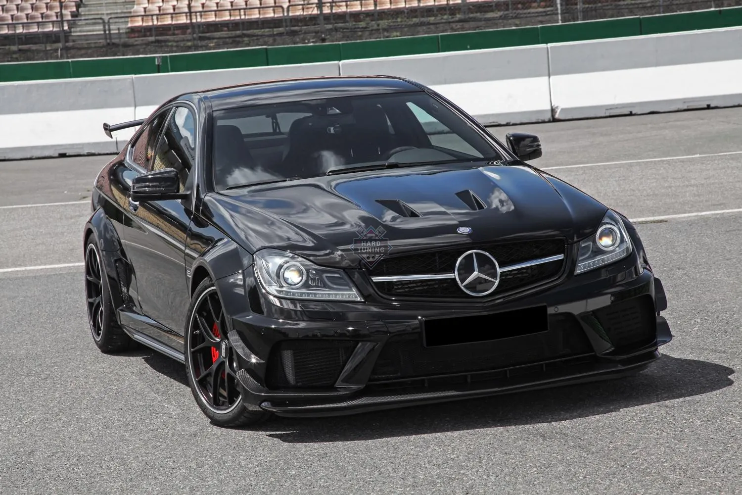 Капот AMG Mercedes W204 купе C63