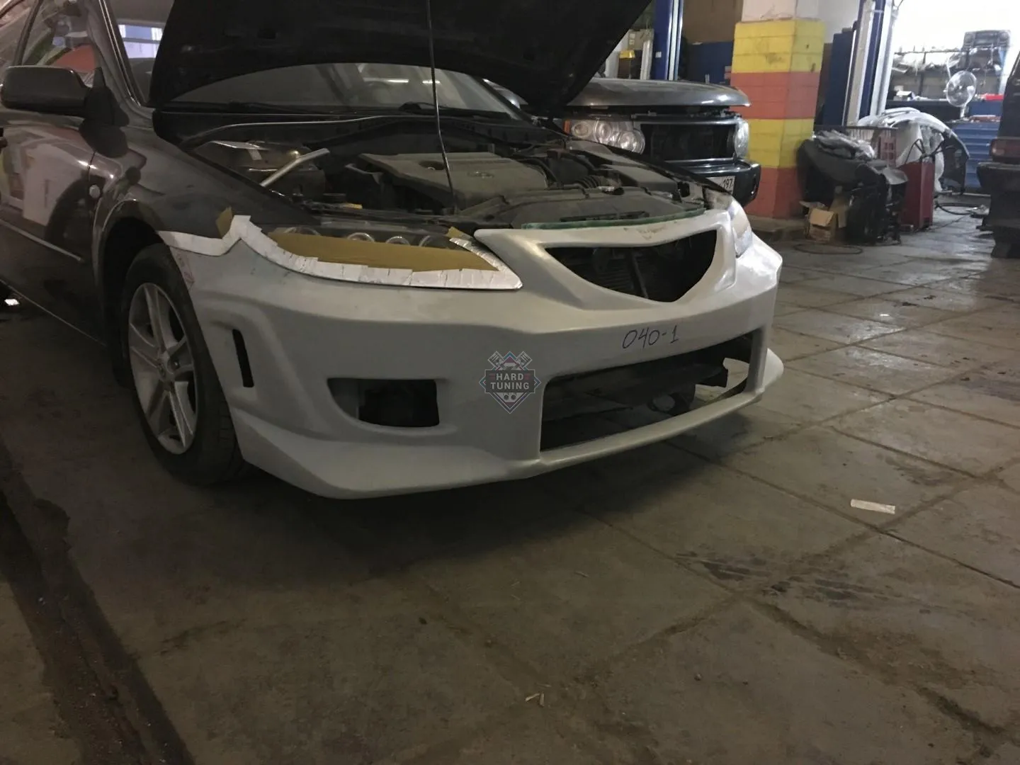 Передний бампер Spec R MAZDA 6 GG