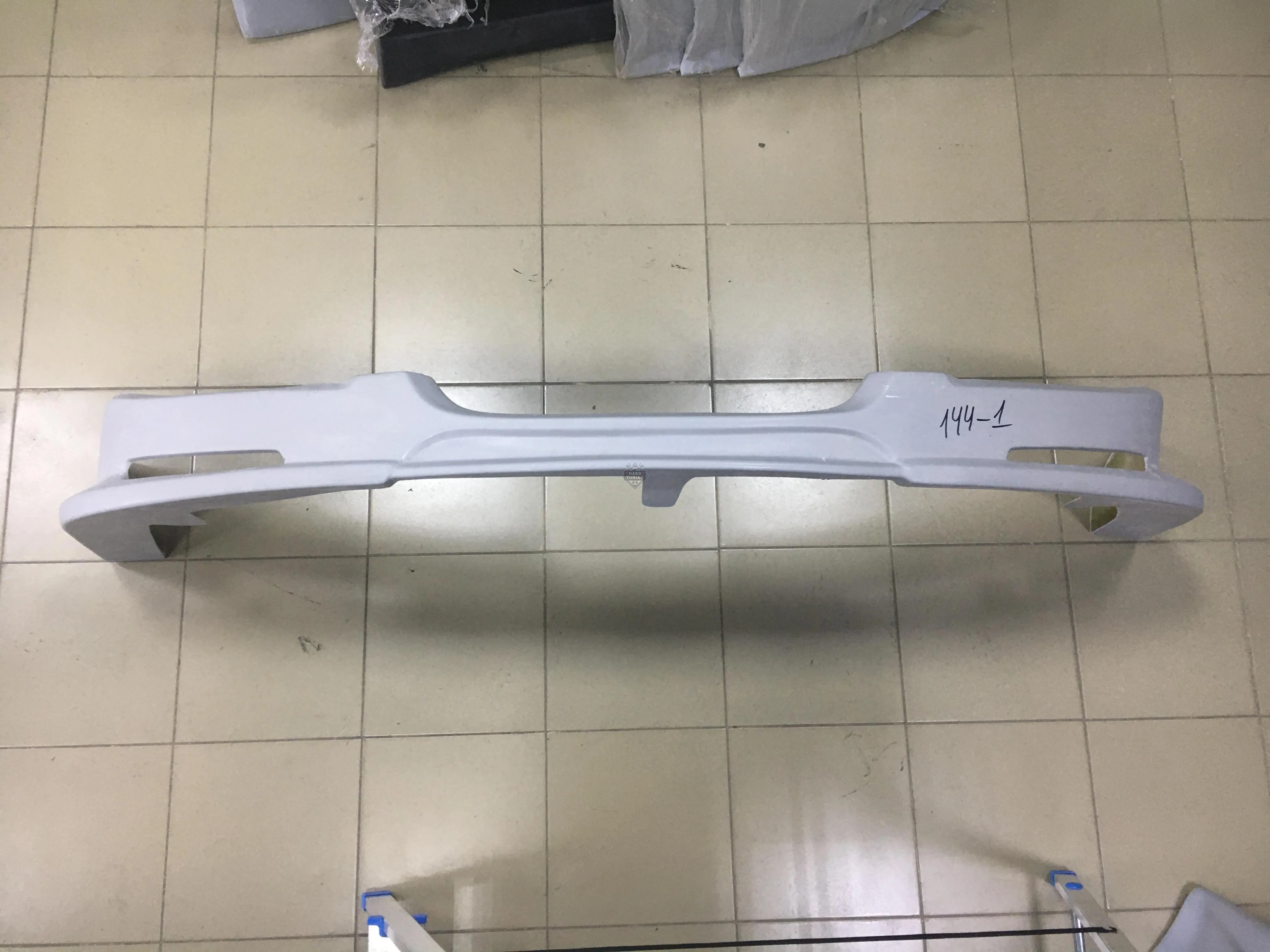 Накладка на передний бампер Chery M11/M12