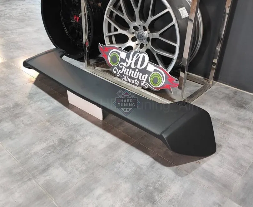Спойлер верхний STI Subaru Forester SF