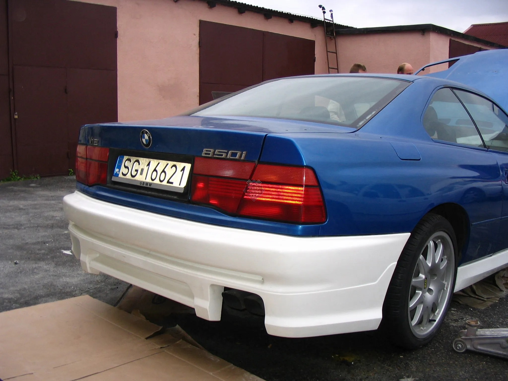 Задний бампер EXCLUSIVE EDITION BMW E31