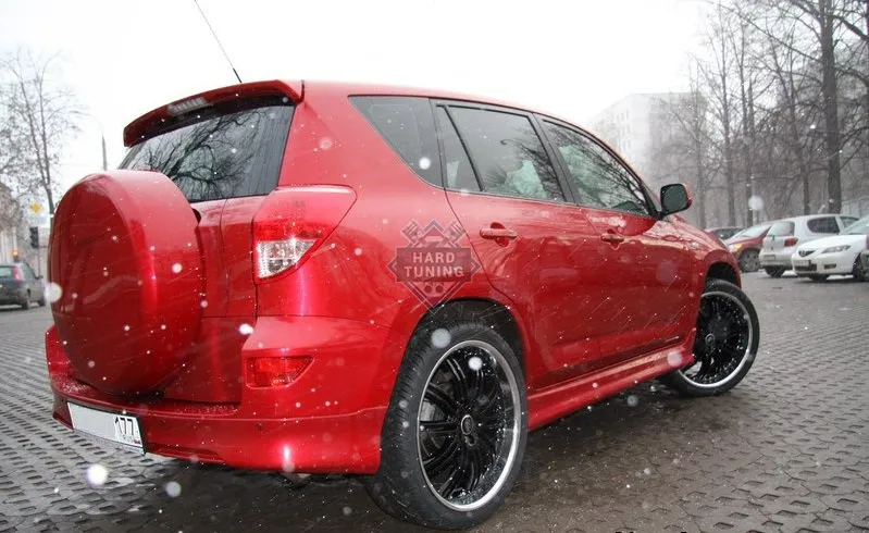 Накладка на задний бампер Toyota Rav 4 3