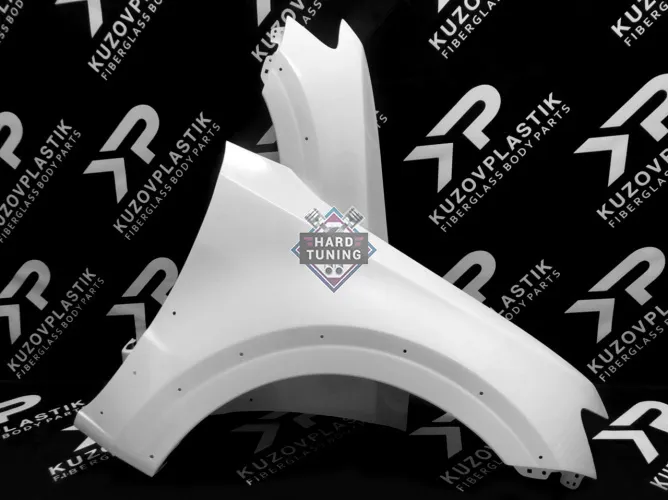 Передние крылья Mitsubishi Pajero 4 2006-2021 штатные пластиковые комплект