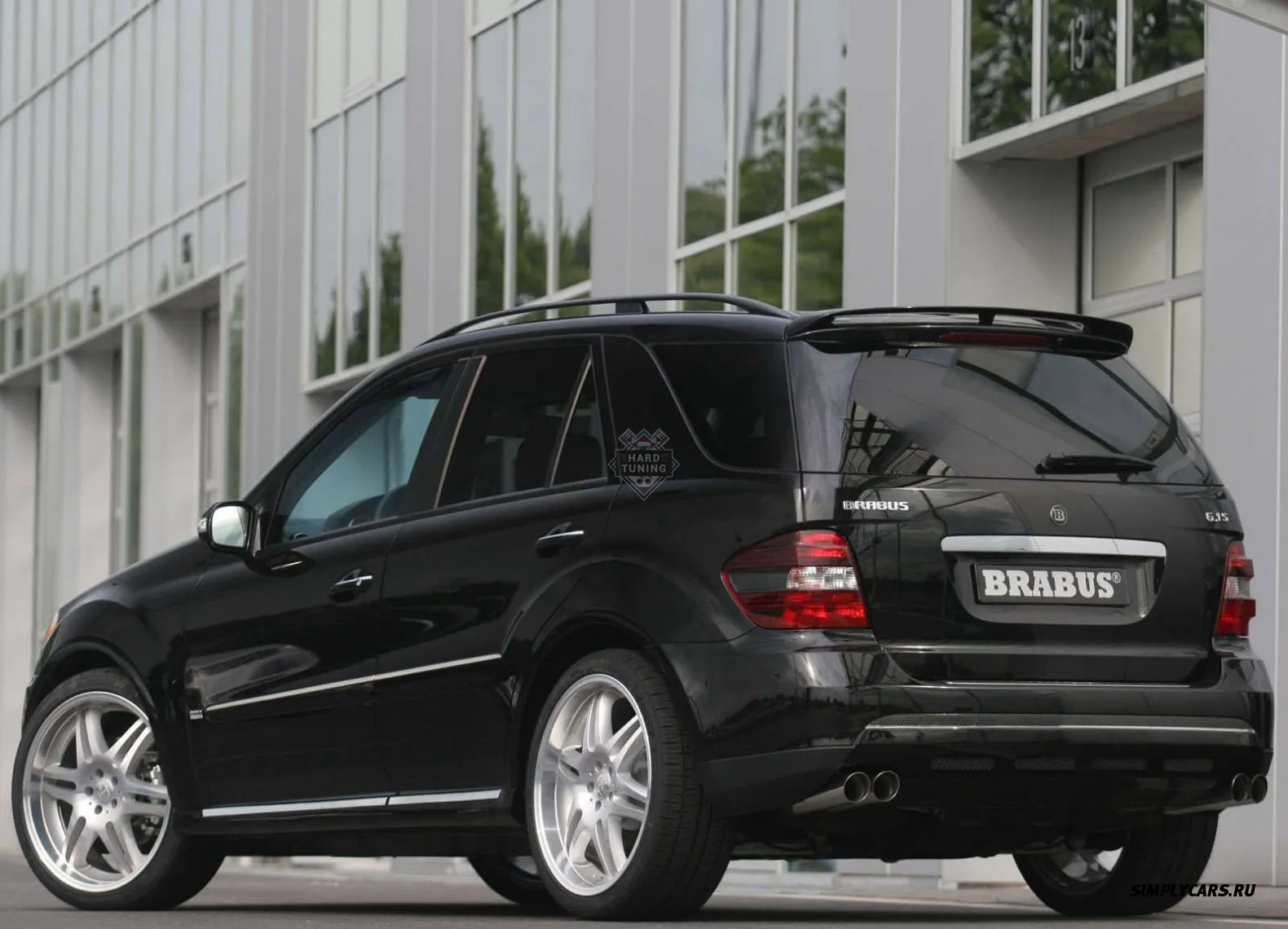 Накладка на задний бампер Brabus style Mercedes M-Klasse (W164)