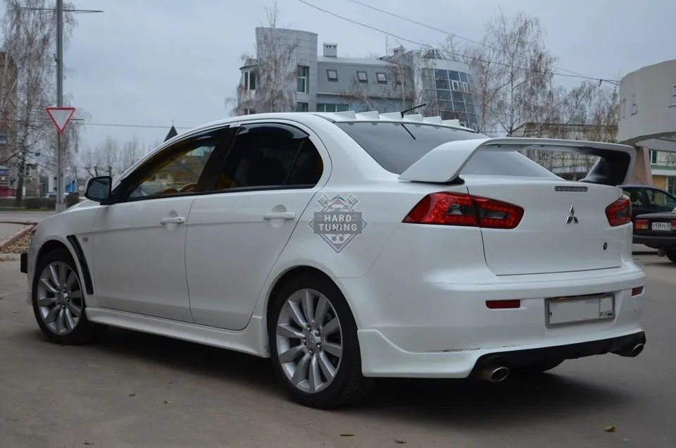Спойлер EVO Mitsubishi Lancer 10 (2007-2016) стеклопластик