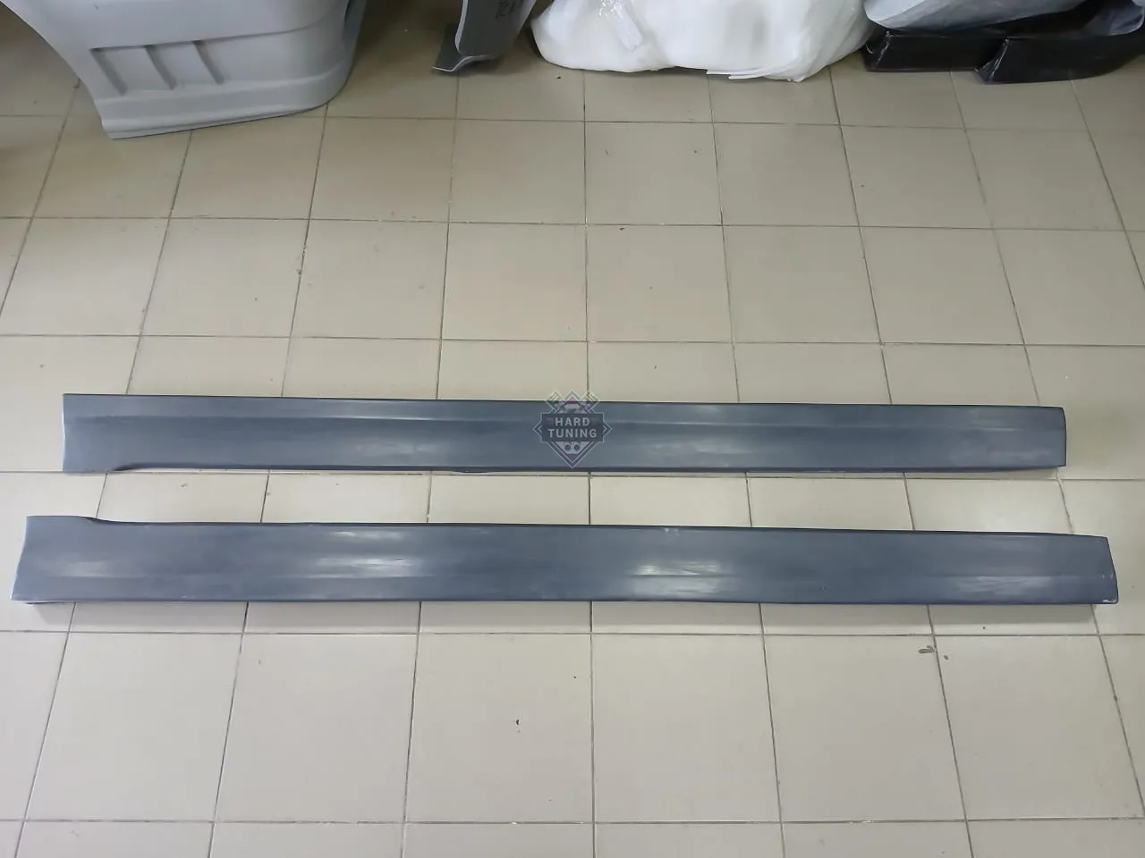 Накладки на пороги CSR Style Skoda Rapid 1