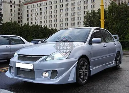 Передний бампер Accolade Mitsubishi Lancer 9