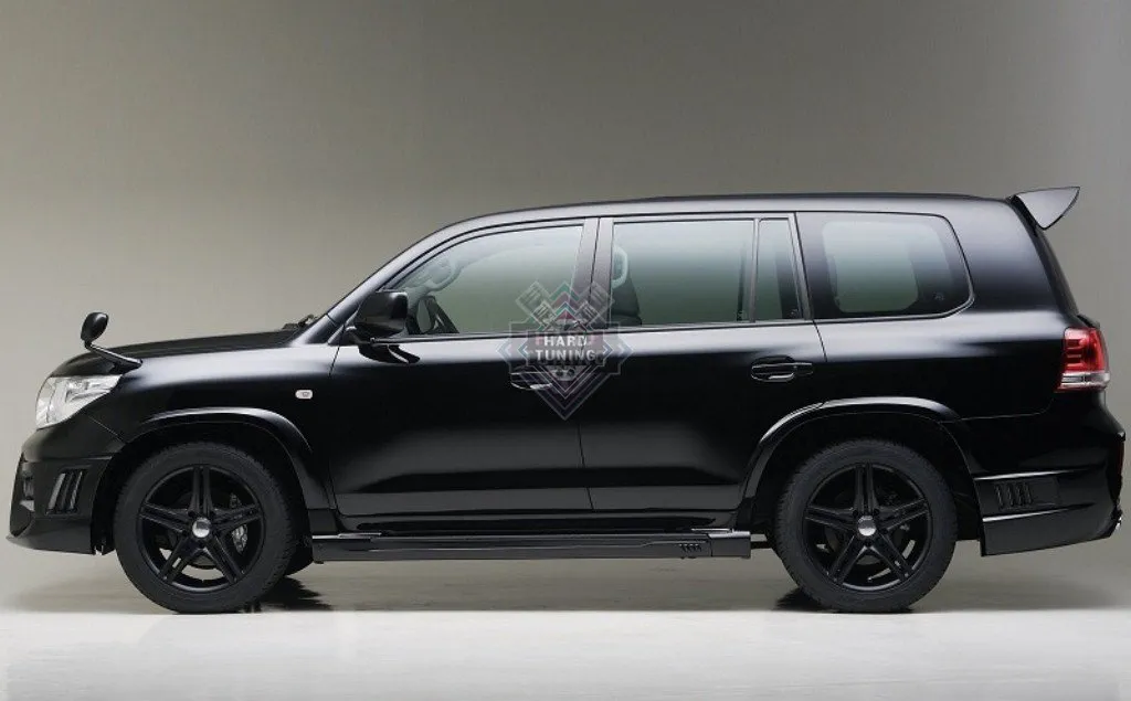 Расширители колесных арок Black Bison Toyota Land Cruiser 200 (2007-2012)
