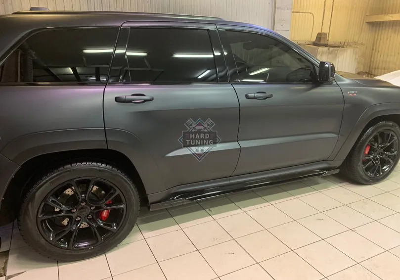 Сплиттеры порогов Jeep Grand Cherokee WK2