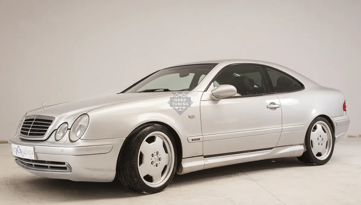 Передний бампер AMG CLK 55 Mercedes CLK-Class W208