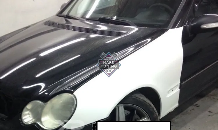 Передние крылья Mercedes C-Class W203 пластиковые штатные комплект