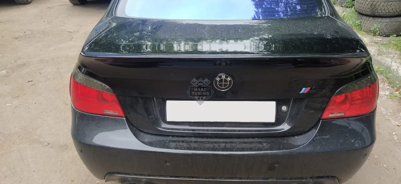 Спойлер DUCKTAIL BMW E60