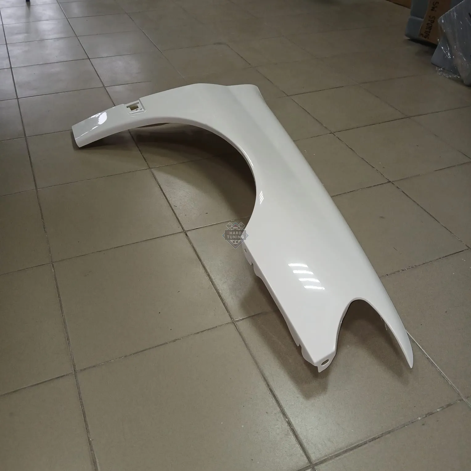 Передние крылья Peugeot 406 1995-1999 штатные пластиковые комплект