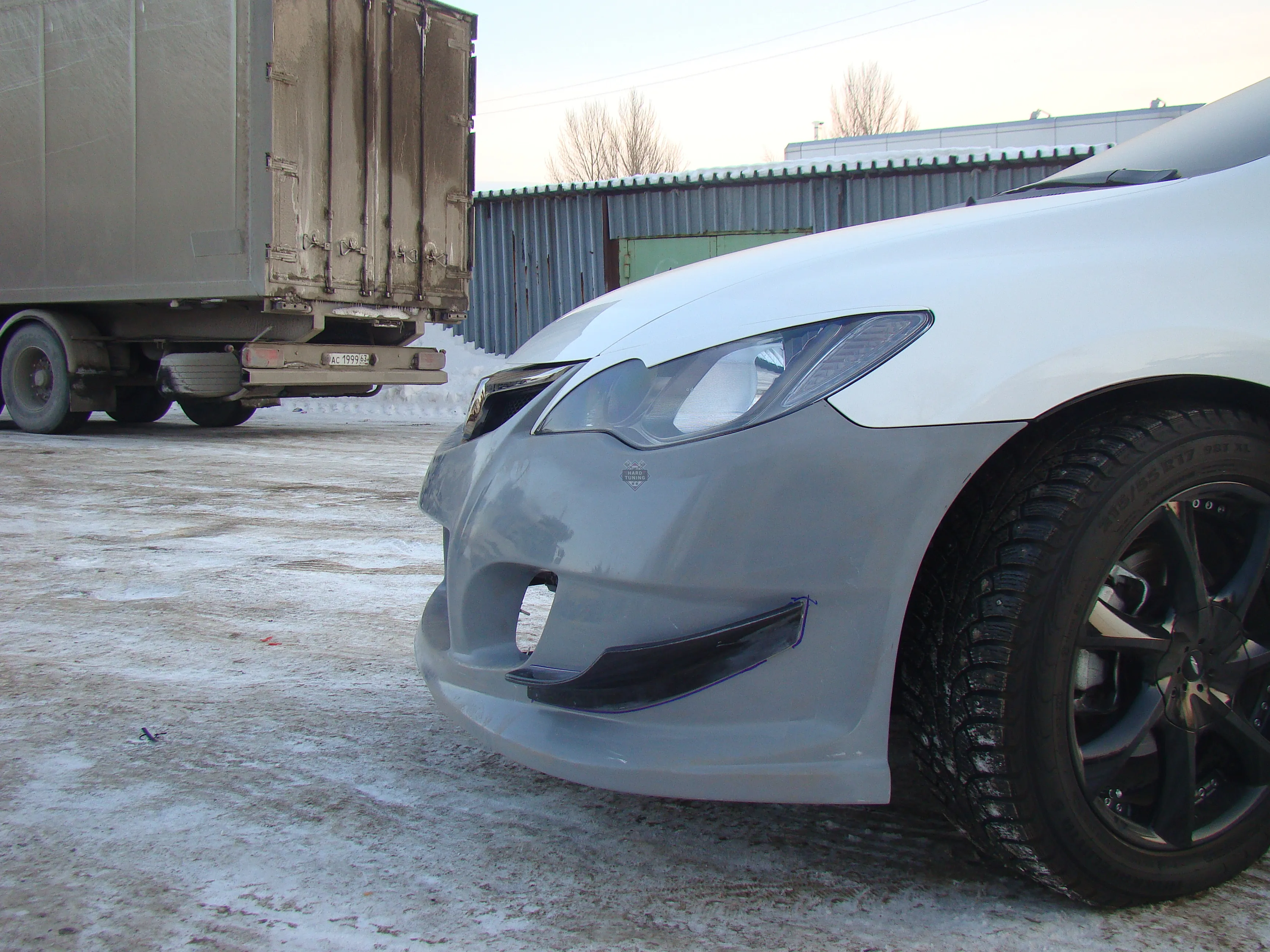 Передний бампер INGS EXTREEM Honda Civic 8 4D 2006-2011