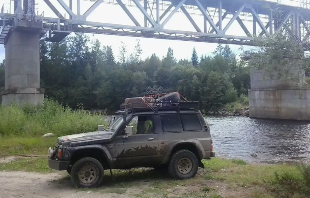 Обычные расширители арок Nissan Safari Y60 (1987-1997)
