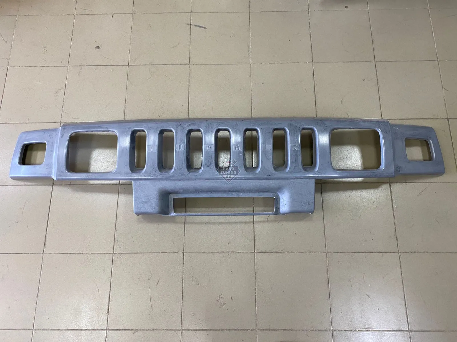 Решетка радиатора Hummer H2