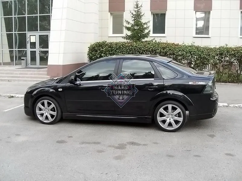 Задний бампер CONCEPT Ford Focus 2 2004-2011 седан