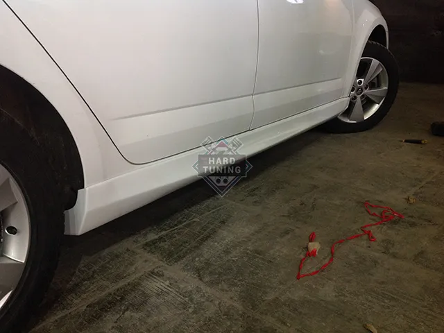 Накладки на пороги R-STYLE Skoda Octavia A7