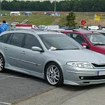 Накладка на передний бампер Sport Renault Laguna 2
