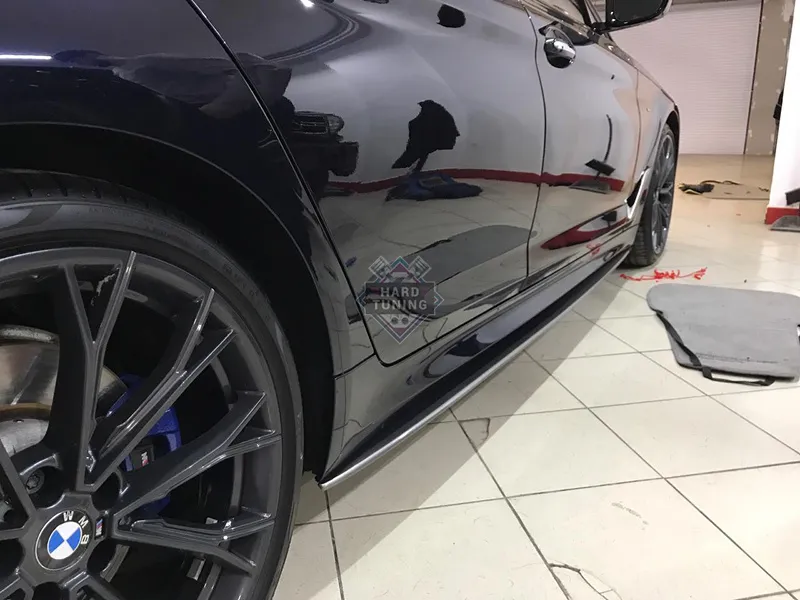 Накладки под пороги (Лезвия) BMW 5-series (G30). Аналог накладок М-порогов (OEM 51192447015 и 51192447016)