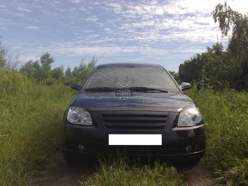 Решетка радиатора Chery Fora