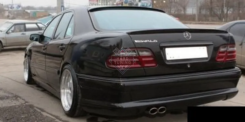Накладки на пороги WALD Mercedes E-Class W210
