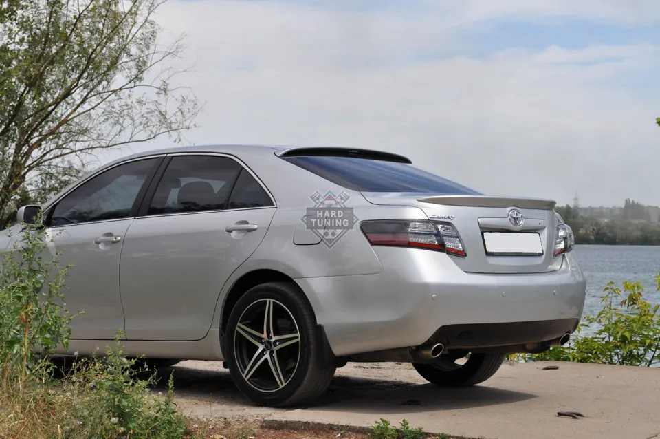 Козырек на заднее стекло Toyota Camry V40