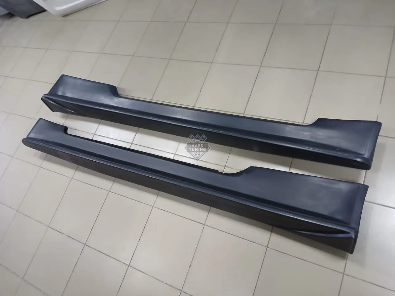 Накладки на Пороги Do-Luck Nissan Skyline R34