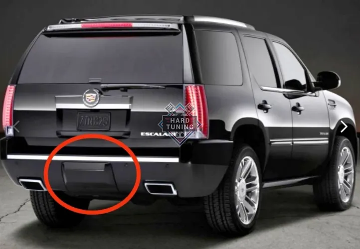 Заглушка заднего бампера Cadillac Escalade (2006-2014 год)
