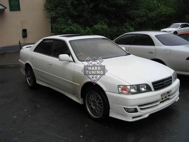 Накладки на пороги Tourer Toyota Chaser 100