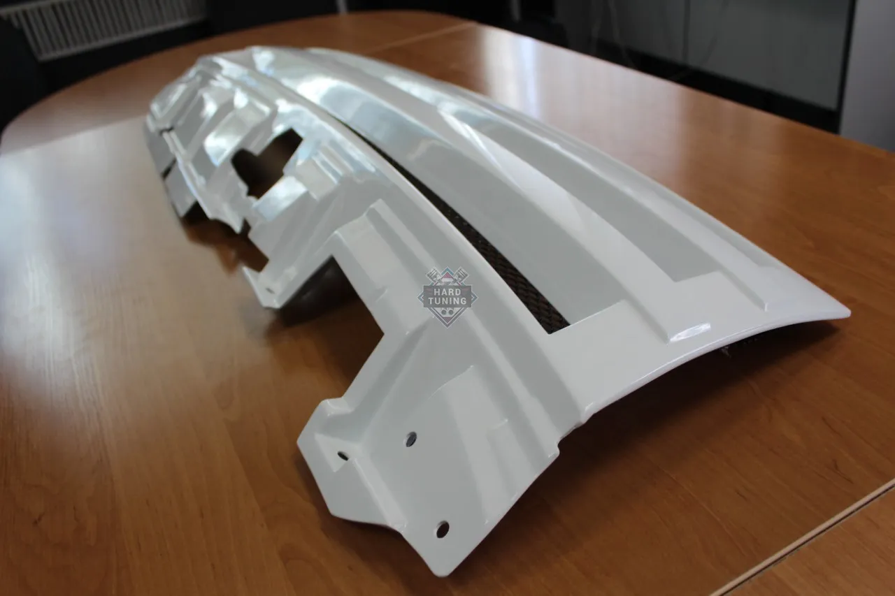Решетка радиатора V1 Broomer Design Mitsubishi Pajero 4 (2006-2015)