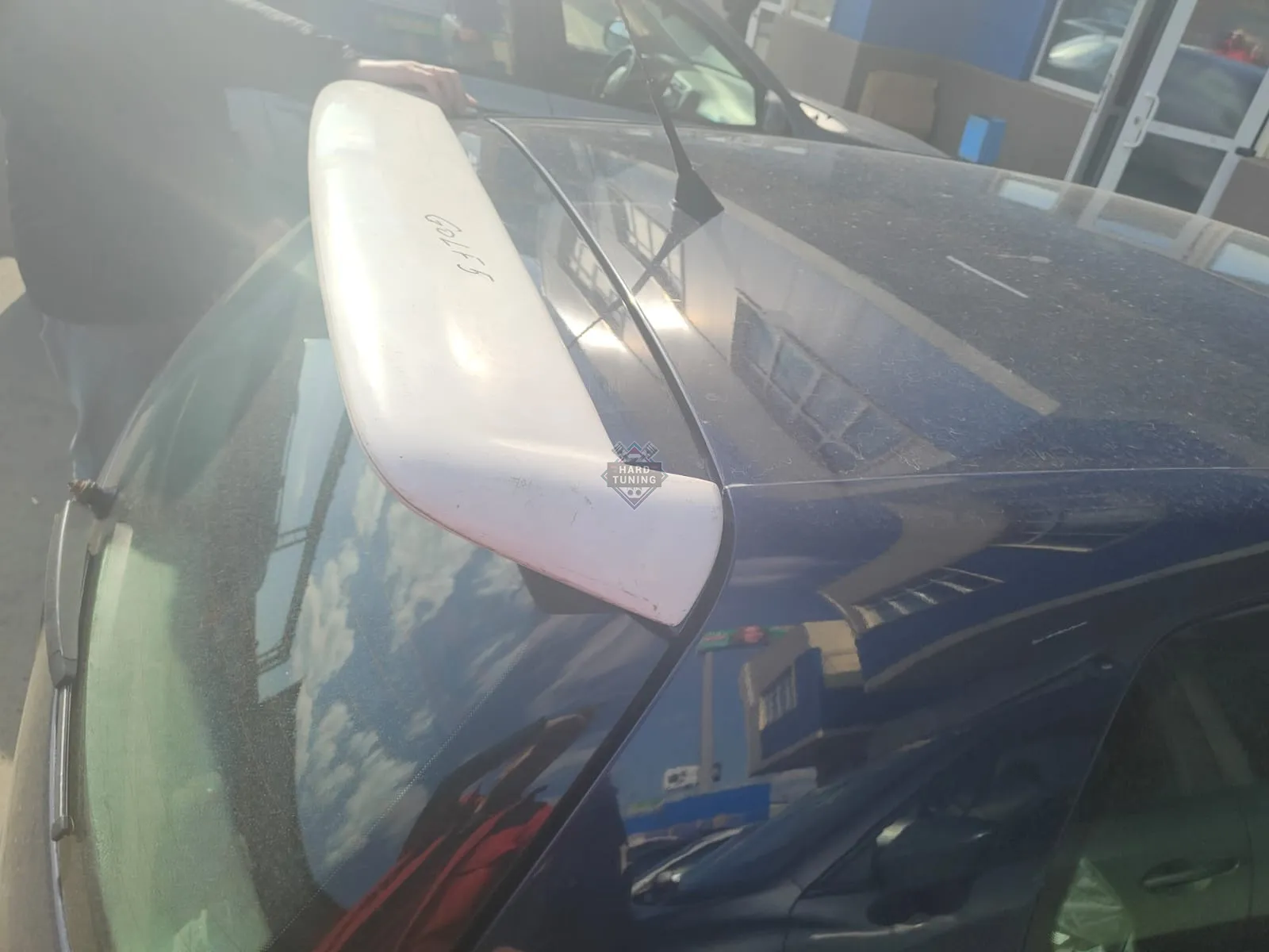 Спойлер на крышу багажника Volkswagen Golf 5