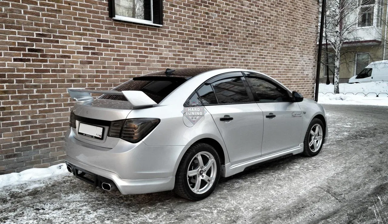 Обвес var1 Chevrolet Cruze Дорестайлинг седан