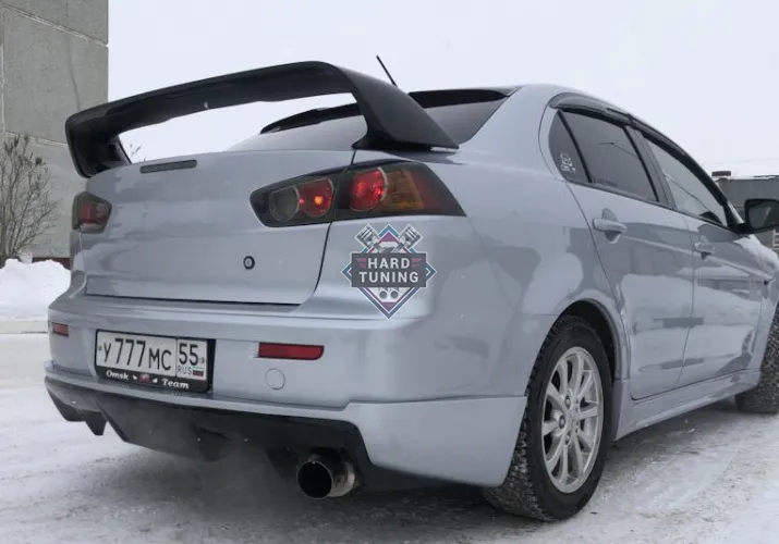 Накладка на задний бампер ACCOLADE Mitsubishi Lancer 10 (2007-2011)
