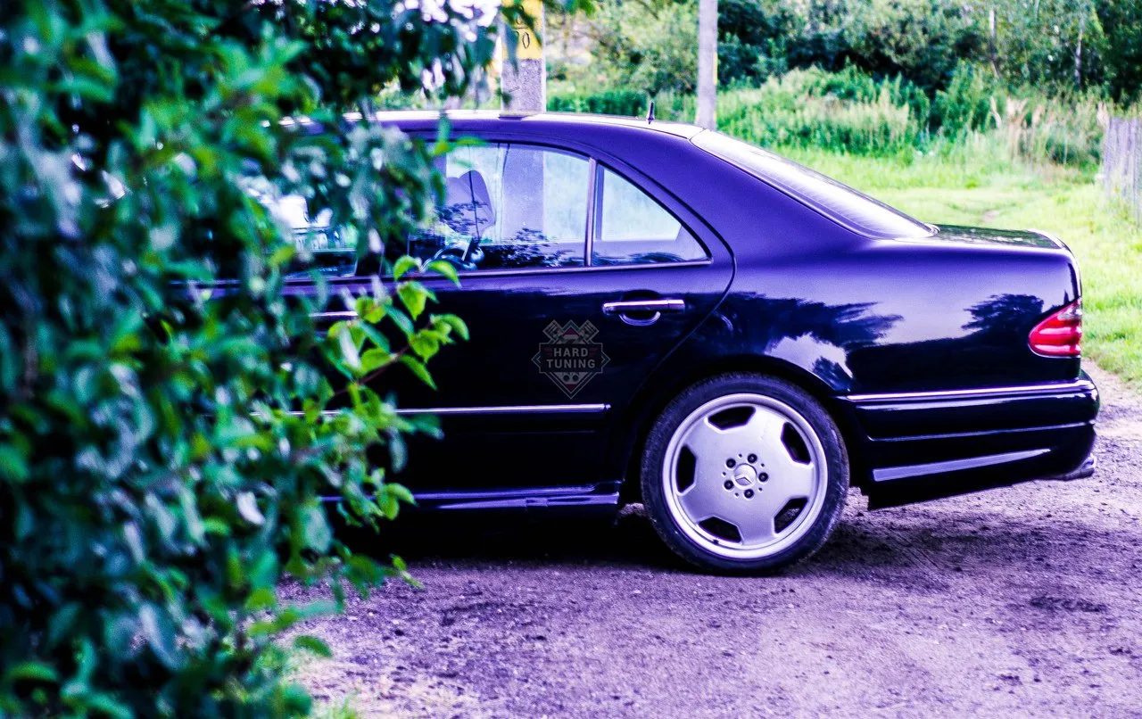 Обвес AMG 55 Mercedes E-Class W210 дорестайлинг