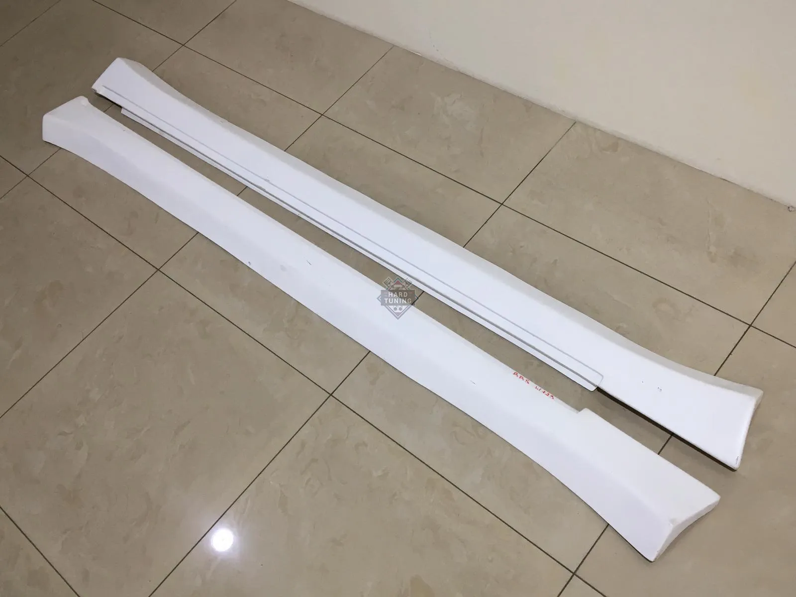 Накладки на пороги BBS Mercedes E-Class W123