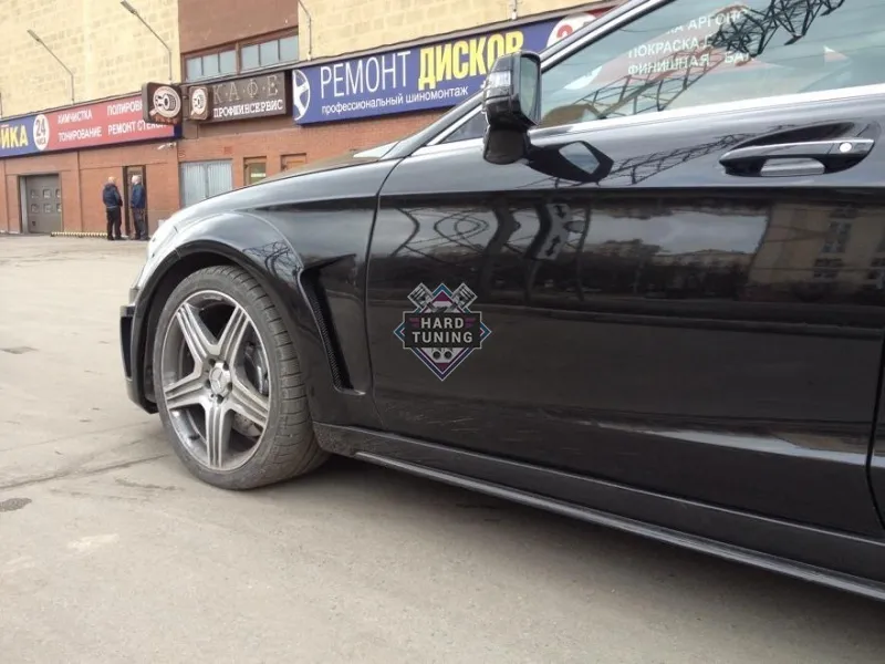 Передние крылья передние с жабрами комплект PRIOR DESIGN Mercedes CLS-Class W218