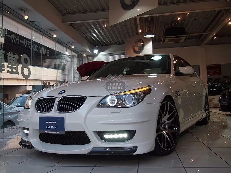 Передний бампер ENERGY MOTORSPORT BMW E60