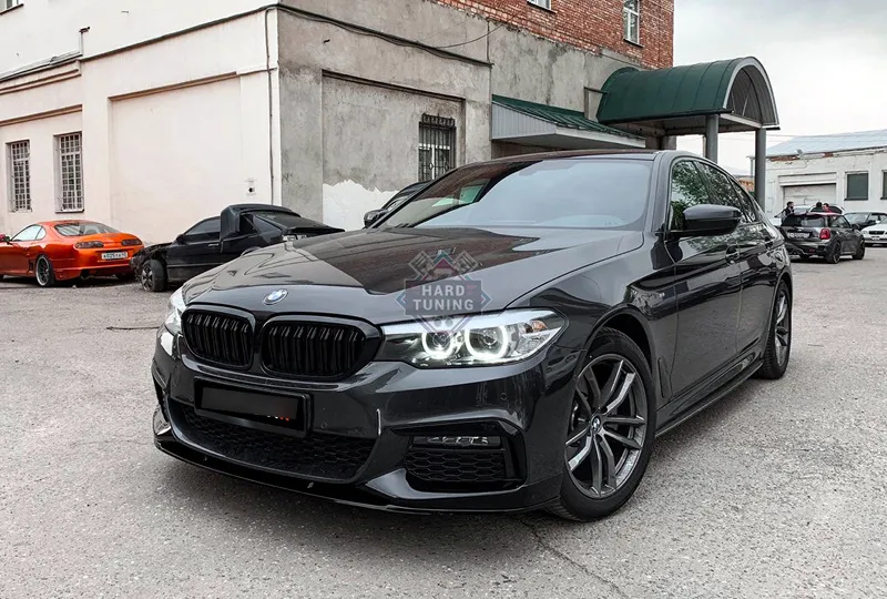 Сплиттер BMW 5-series (G30) в стиле M-Performance (OEM 51192414137 и 51192414139) дорестайлинг