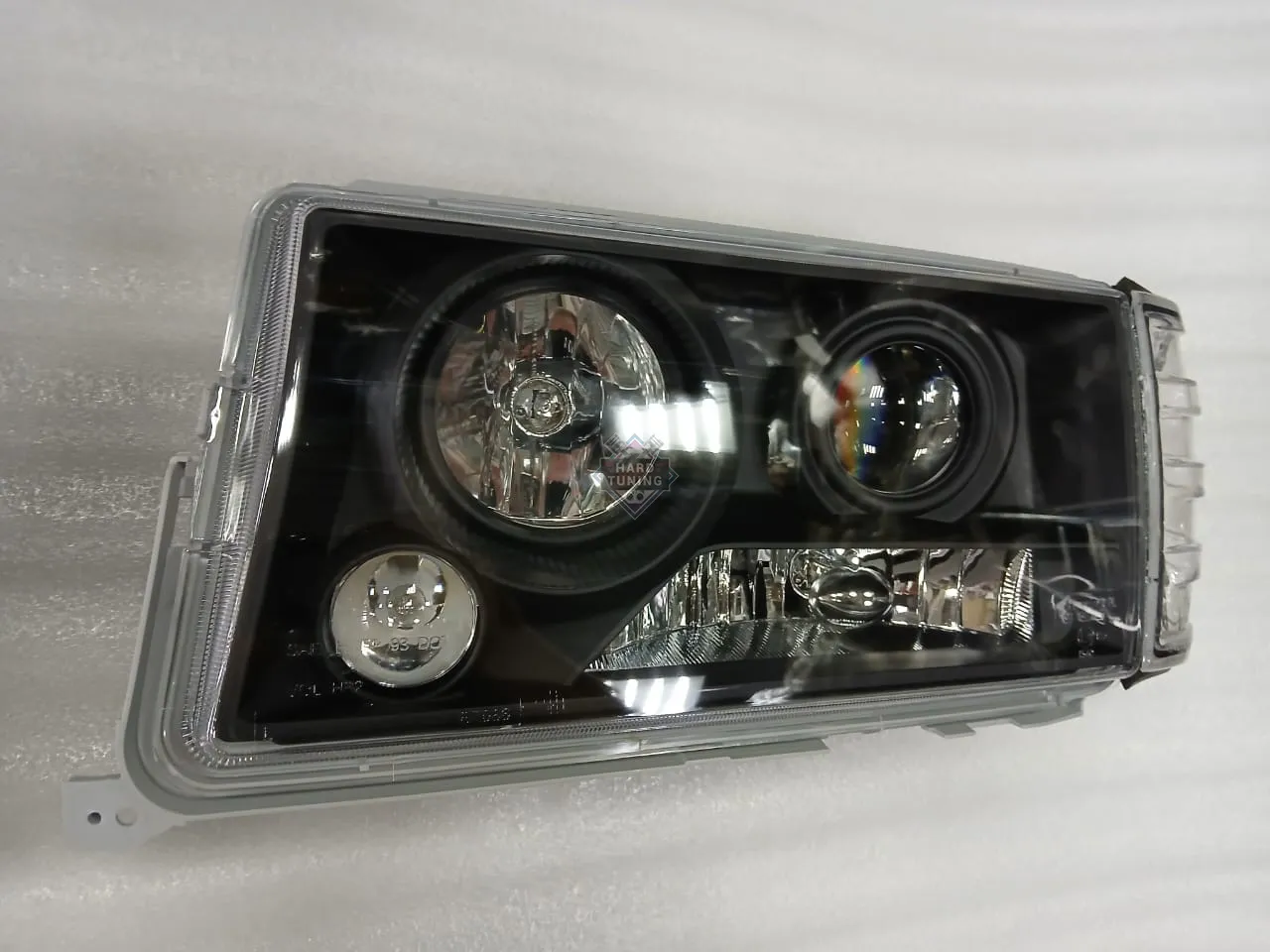 Передние фары Mercedes W201/190 (1982-1993) черные