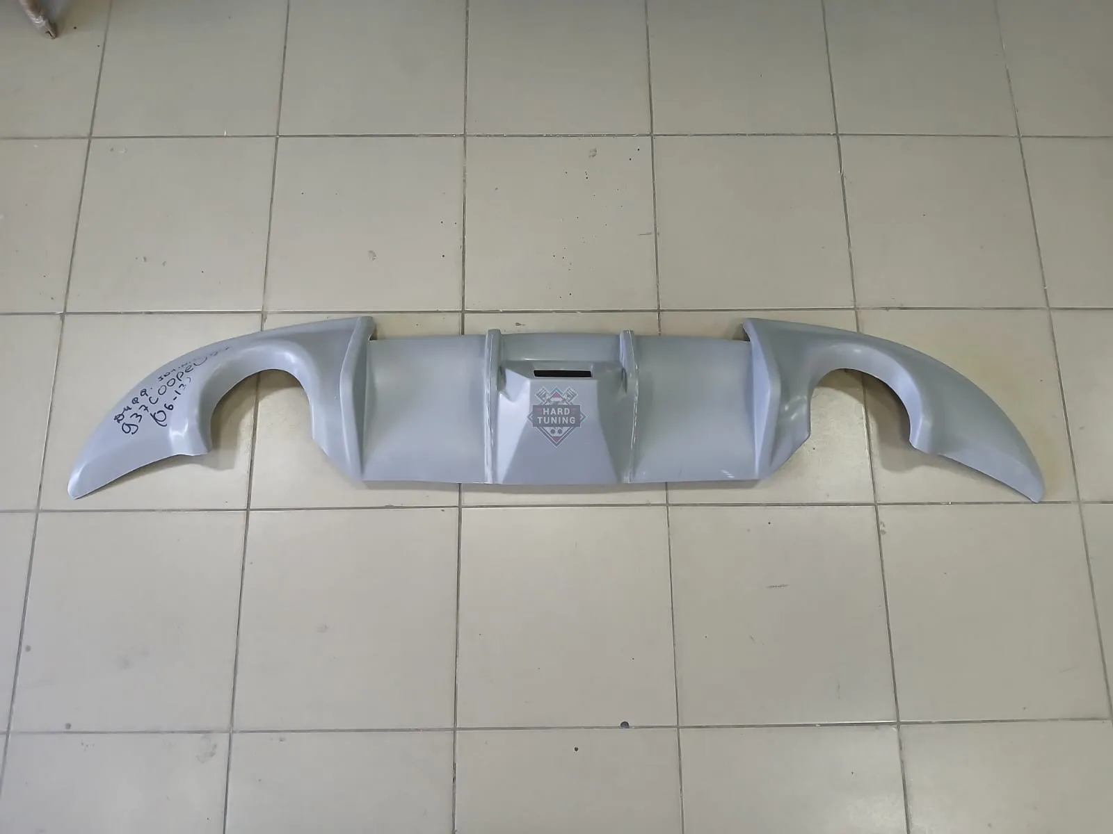 Диффузор заднего бампера (под фонарь) Infiniti G37 Coope V36 (2006-2013)