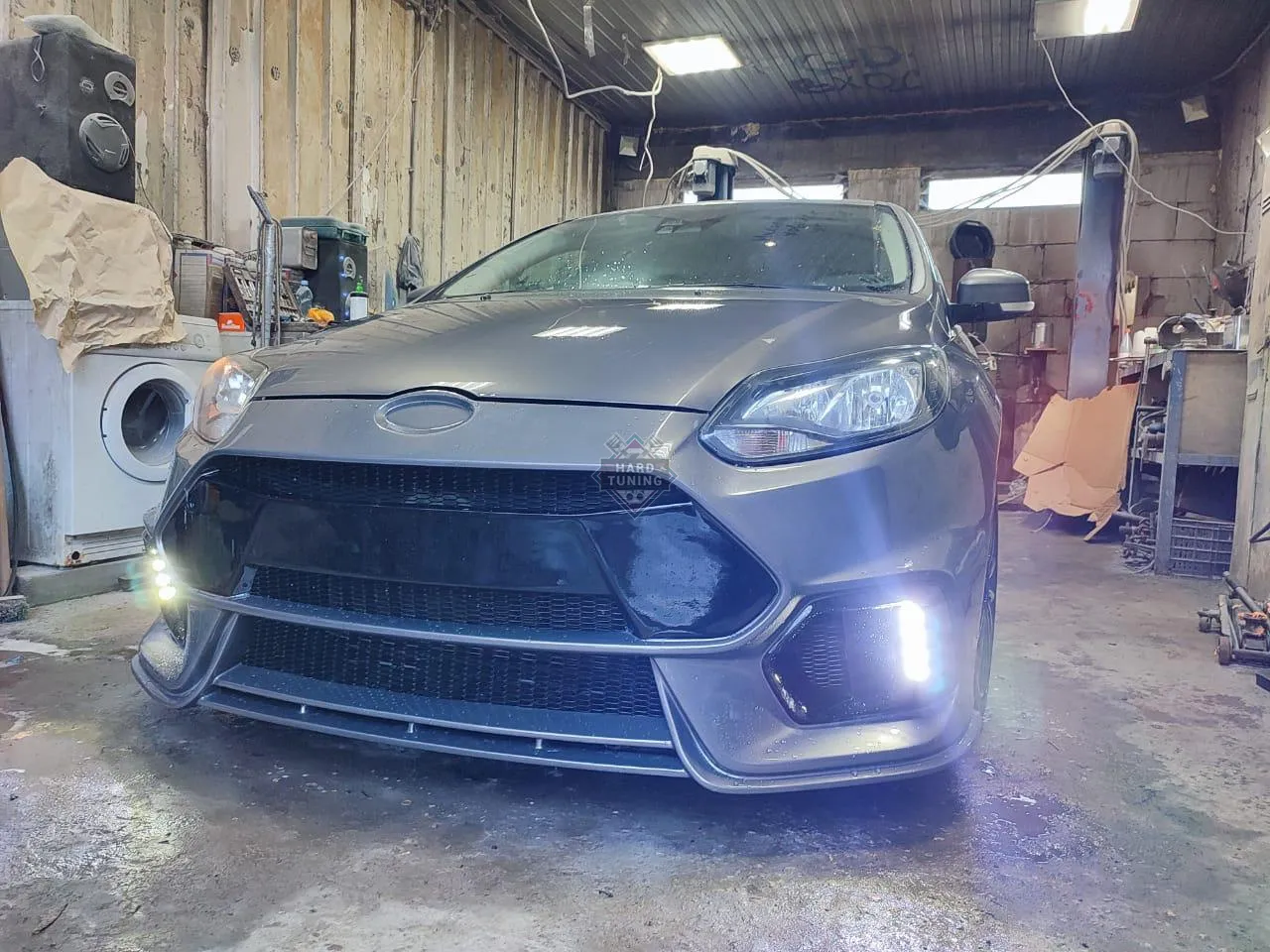Передний бампер MAXTON Ford Focus 3 дорест 2010-2015