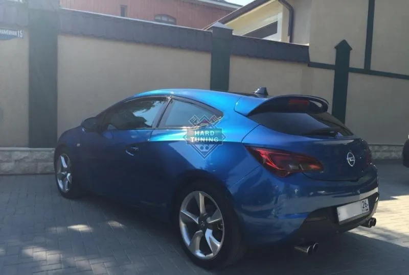 Спойлер DUCKTAIL Opel Astra J