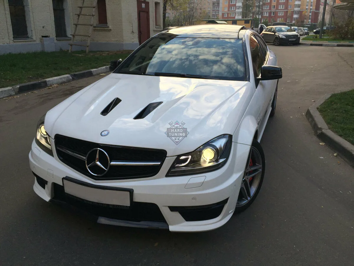 Капот AMG Mercedes W204 купе C63