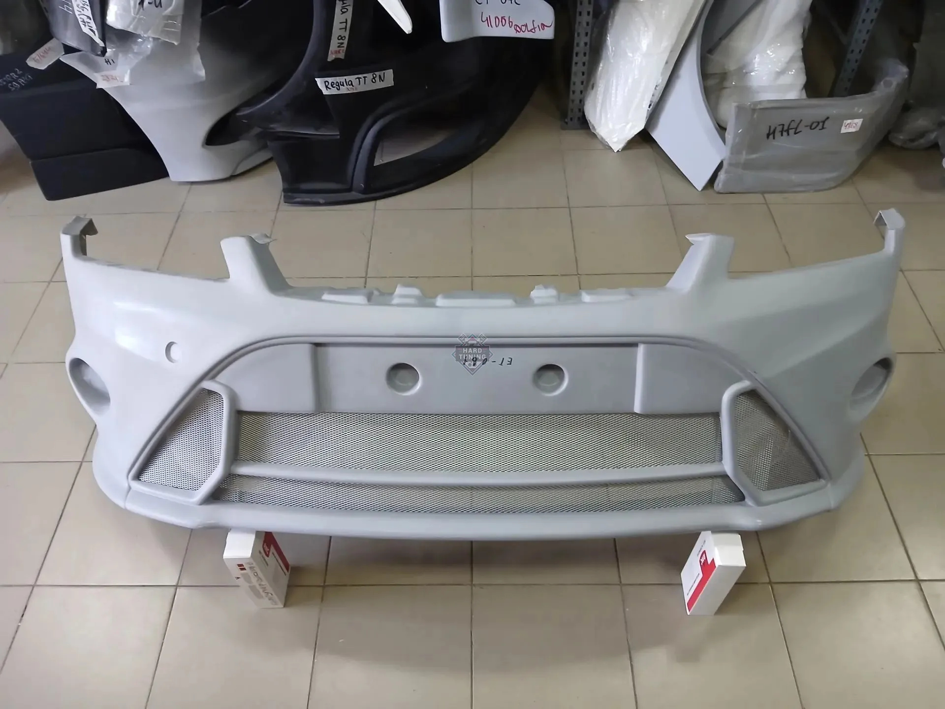 Передний бампер RS V2 Ford Focus 2 дорестайлинг